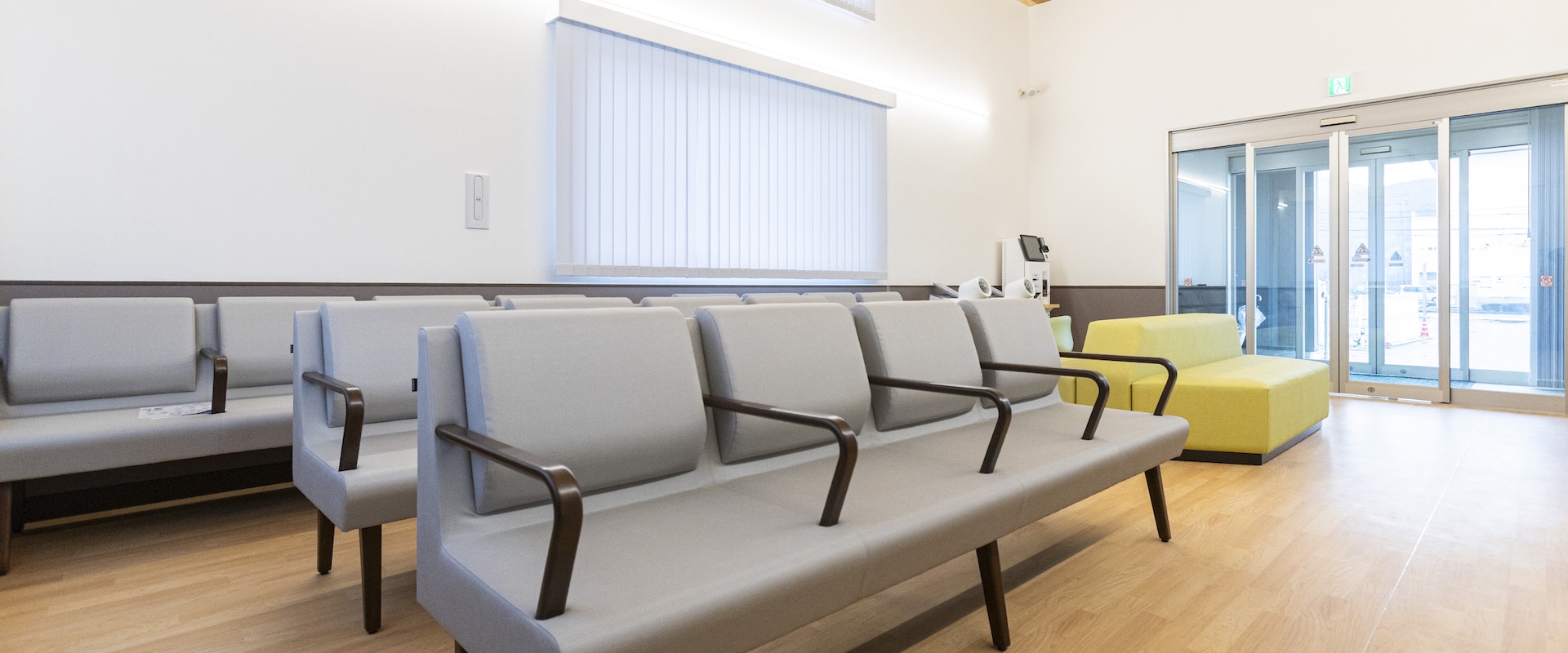 メインビジュアル02（PC）