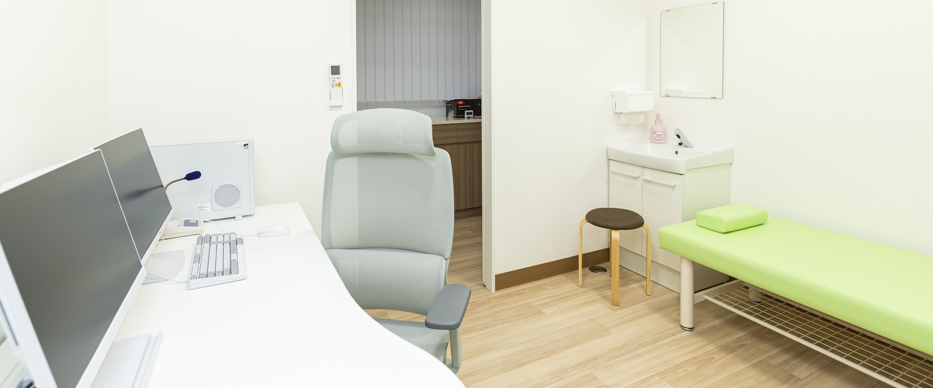 メインビジュアル03（PC）